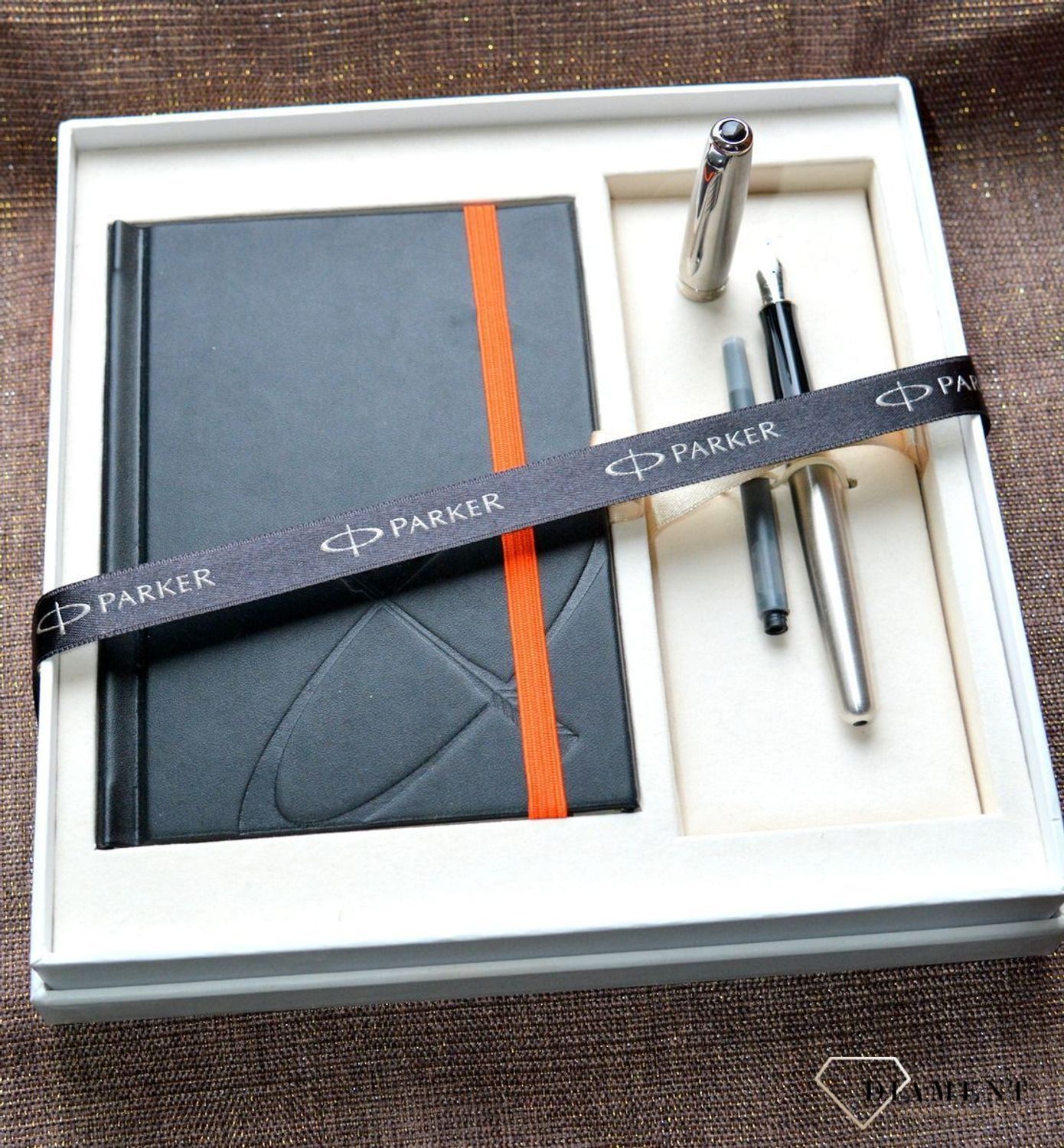 Zestaw Parker Pióro Wieczne z czarnym Notesem 1889088. Zestaw Parker z grawerem (1).JPG